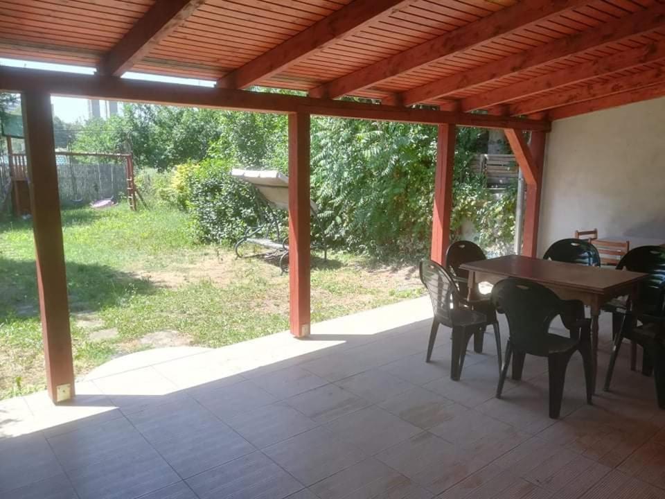 Family House Villa Eger Exterior photo